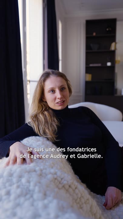 Audrey & Gabrielle, Colonel Bonnet 75016